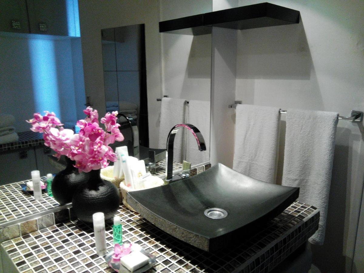 Monaco Hilltop Suites Beausoleil Room photo